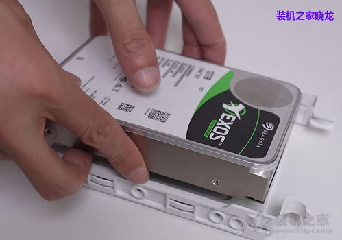 超詳細(xì)圖文 視頻電腦組裝教程,裝機(jī)之家手把手教你組裝一臺(tái)電腦 7